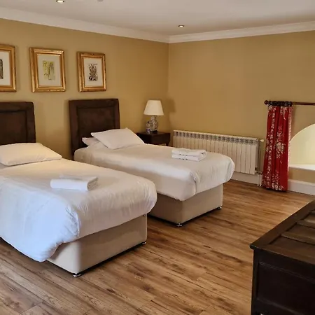 The Courtyard Kilshannig Guest house 3*