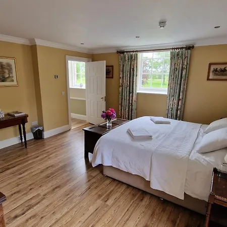 The Courtyard Kilshannig Guest house