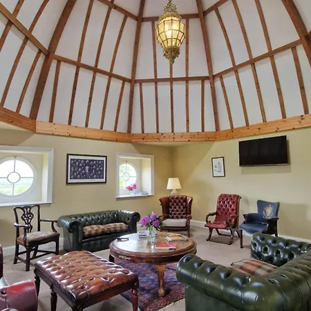 The Courtyard Kilshannig Guest house 3*