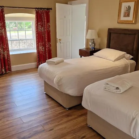 The Courtyard Kilshannig